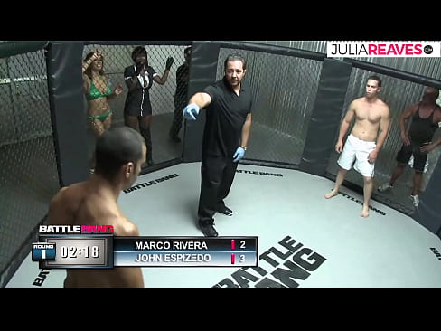 ❤️ Ο Ultimate Fighter γαμάει ένα κορίτσι αμέσως μετά από έναν αγώνα στο ρινγκ Σπιτικό πορνό ❌️