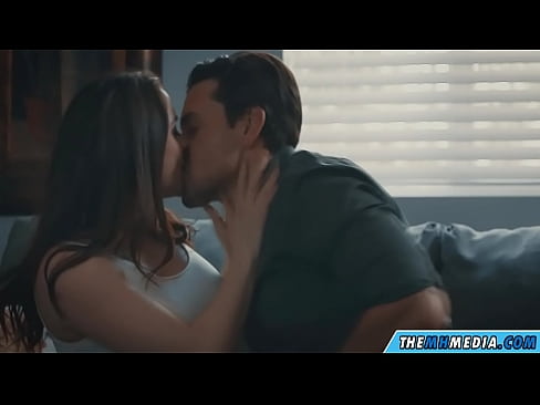 ❤️ Ρομαντικό σεξ με μια καλή μαμά με πλούσιο στήθος Σπιτικό πορνό ❌️